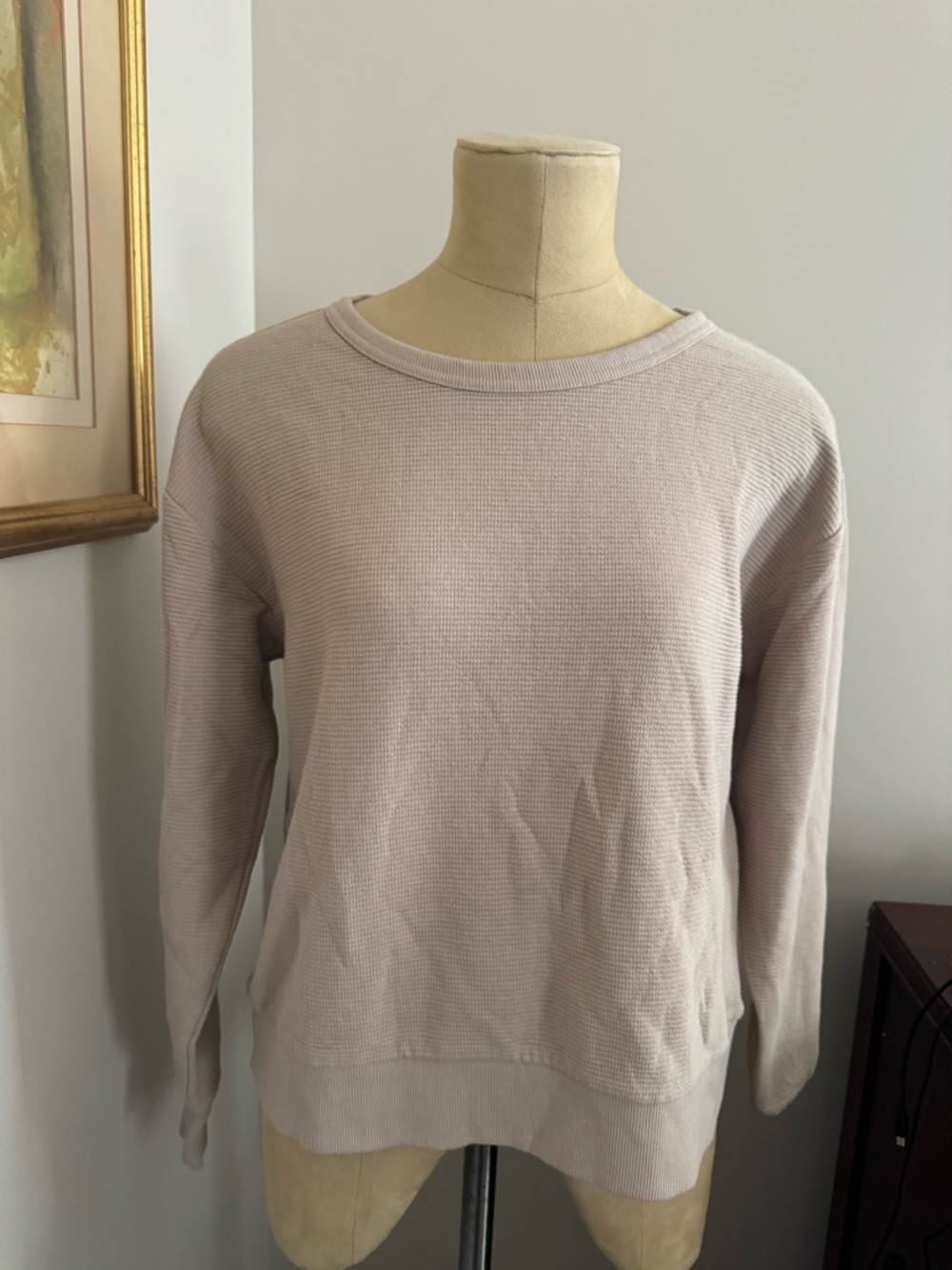 Sonoma Light Beige Women’s Crewneck Waffle Knit Sweatshirt size Medium